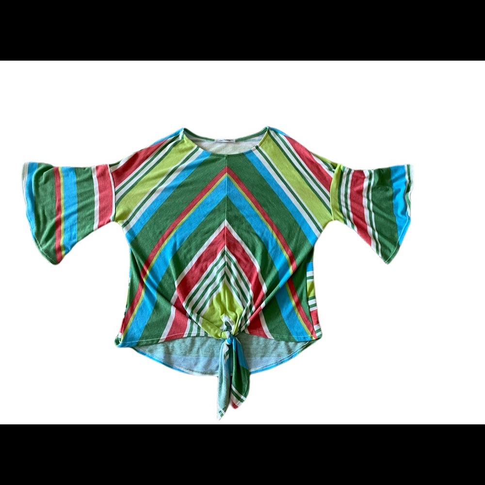 NEW! Ces Femmes front tie shirt M